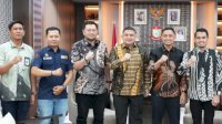 Kepala Bapenda Dampingi Wali Kota Terima Audiansi UPTB Sulsel