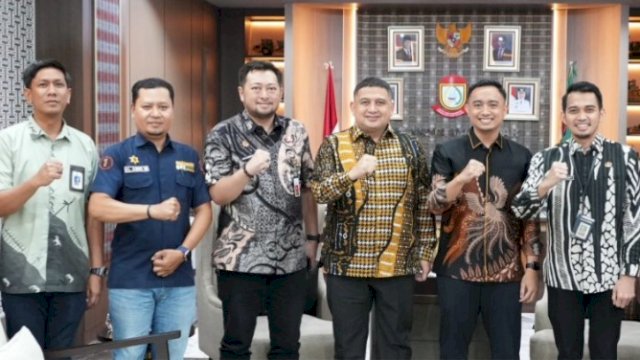 Kepala Bapenda Dampingi Wali Kota Terima Audiansi UPTB Sulsel