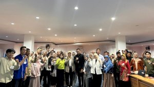 Unhas Perkuat Profesionalisme dan Pelayanan Prima Tenaga Kependidikan